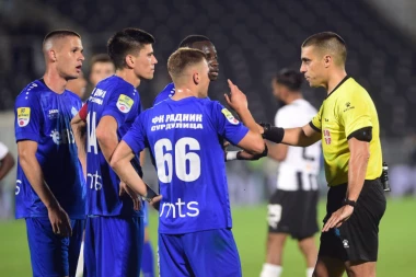 NA RAVNE ČASTI U SURDULICI! Radnik i Voždovac podelili po bod!