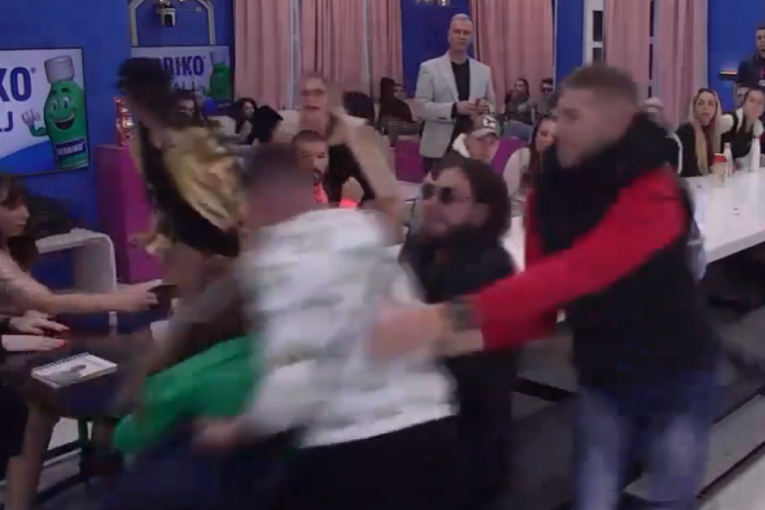 Bojana Pavlović i Milena Kačavenda sukob