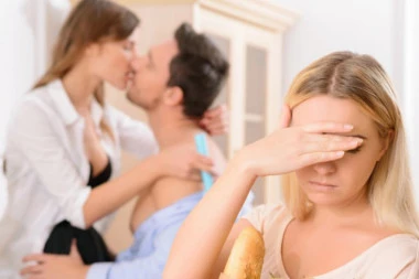 SUPRUG JE BIO U VEZI SA MOJOM DRUGARICOM, A JA SAM TO DOZVOLILA: Čak sam ga i PODSTICALA da to čini, evo zbog čega