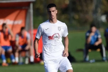 I TO SE DOGODILO: Velika nada Crvene zvezde upisala prve seniorske minute - stručnjaci su saglasni, pred njim je BLISTAVA KARIJERA!