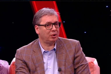 TAKMIČENJE IZ GEOGRAFIJE: Amidžić bezuspešno pokušavao da nađe mesto u Srbiji koje Vučić ne zna