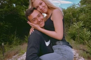 "TRI ANĐELA SU SINOĆ OTIŠLA U RAJ": Porodica i prijatelji poginule trudnice i njenog supruga se tužnim rečima opraštaju od njih!