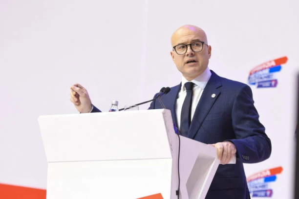 DRŽAVA IMA SNAGE DA SE ODUPIRE SVIM IZAZOVIMA! Vučеvić: Svi koji su odgovorni za nasiljе moraćе da odgovaraju, Đilasova opozicija doživеla dеbakl