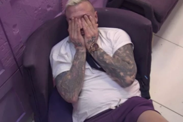 ZBOG OVOGA JE ŠA HTEO DA BEŽI IZ ELITE: Napravio karambol zbog ROLEKSA, svoju ljubavnicu srozao na NAJNIŽE DNO!