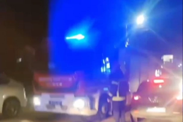 U POŽARU U RAKOVICI NASTRADAO MUŠKARAC: Tužilaštvo naredilo obdukciju - pronađen u dnevnoj sobi!