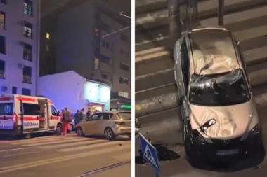 AUTO U POTPUNOSTI UNIŠTEN, PREVRNUT NA KROV: Jeziva saobraćajna nezgoda na Voždovcu! (VIDEO)