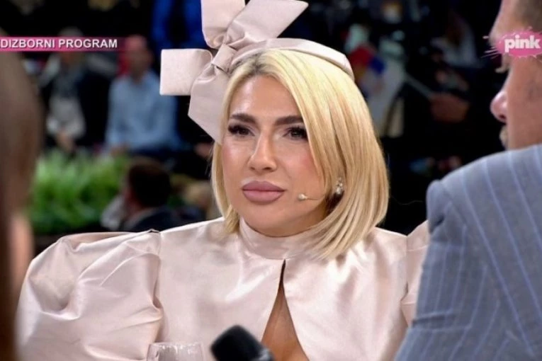 "REALNO JE DA DOBIJEM OTKAZ!" Voditelj nakon KOLAPSA U EMISIJI progovorio o ČISTKI NA PINKU, pomenuo Jovanu Jeremić!