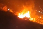 POŽAR NA UMKI! Vatra ''guta'' porodičnu kuću! (VIDEO)