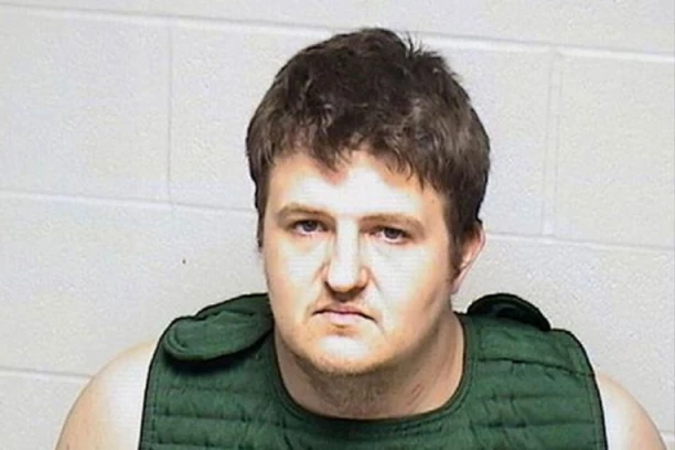 "AKO JA NE MOGU DA IH IMAM, NEĆEŠ NI TI": Otac (36) priznao da je ubio svoje TROJE DECE nakon što je ženi ostavio poruku