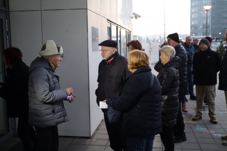 Otvorena biračka mesta