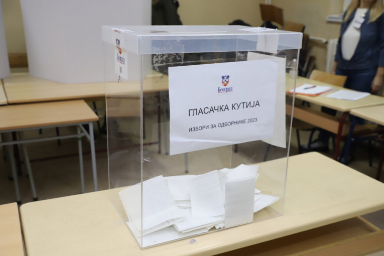 BEOGRAD IDE NA NOVE IZBORE!