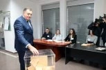 SUTRA SU IZBORI U REPUBLICI SRPSKOJ! Bira se predsednik Republike između šest kandidata