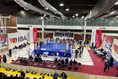 ZAVRŠENO NACIONALNO PRVENSTVO U BOKSU: Srbija dobila nove prvake "plemenite veštine" i OSLONAC za budućnost!