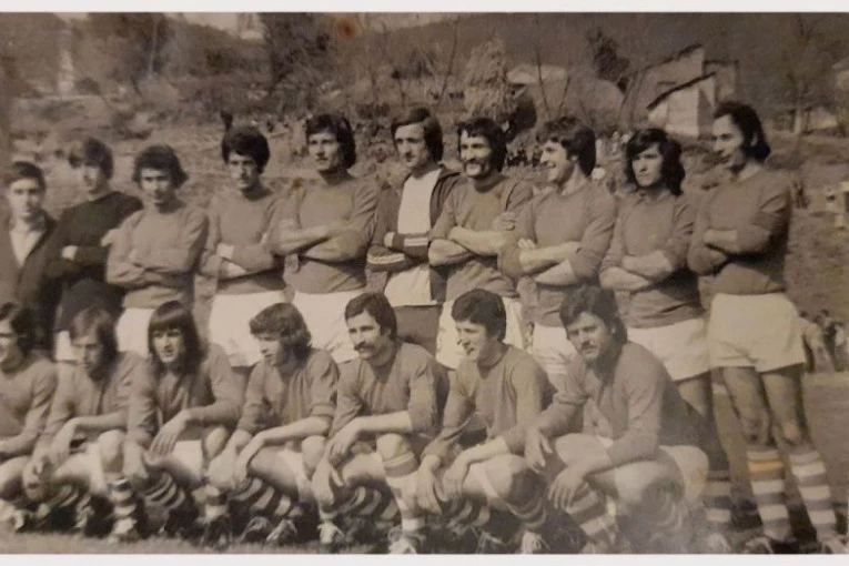 CRTICE IZ FUDBALSKE ISTORIJE: Sećanje na vreme kada je Bora Pampur pronosio slavu Rusne na terenima Nišavskog okruga!