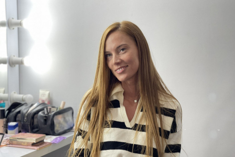 Ivana Aleksić slike