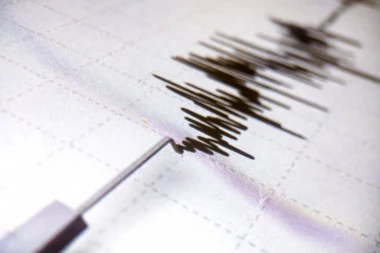 TRESLO SE U KOMŠILUKU: Zemljotres jačine 4,2 stepena po Rihteru pogodio Rumuniju!