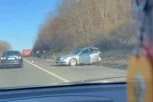 PRVI SNIMAK NESREĆE KOD MALOG POŽAREVCA: Sudarili se autobus i automobil, poginula jedna osoba - prizor JEZIV (VIDEO)