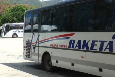 BUDITE SREĆNI AKO SAČUVATE PRTLJAG: "RAKETA" SIGURNA ŠTETA! Putnici ogorčeni na auto-prevoznika iz Bajine Bašte