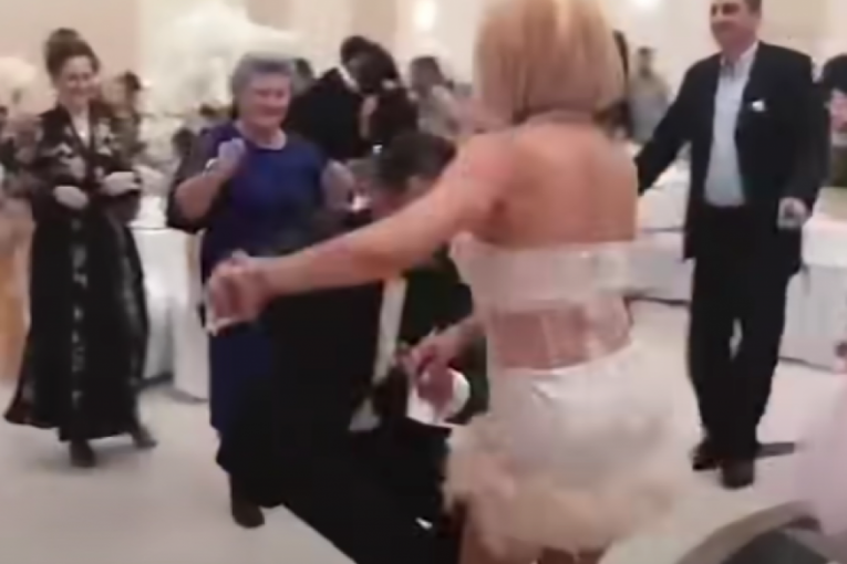 Jovana Jeremić i Dragan Stanković ples na venčanju njegovog sina