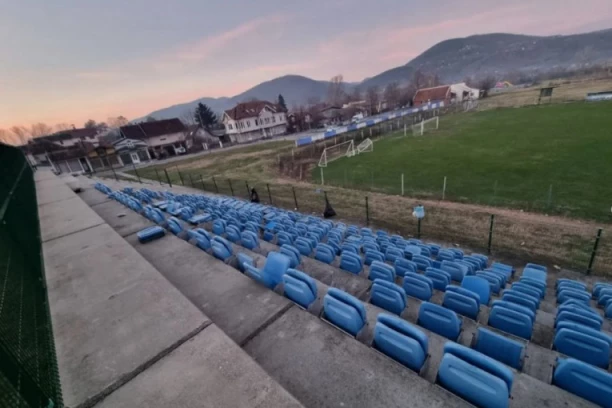 PRAVE VREDNOSTTI I DALJE POSTOJE: Sjajan potez dvojice mladih fudbalera - njihov primer svi treba da slede!