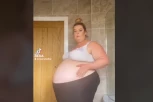 OD DEBLJINE NIJE MOGLA DA VOZI, PLAŠILA SE SMRTI IAKO IMA 29 GODINA: Onda je hitno primenila OVO i smršala je više od 40 kilograma! (VIDEO)