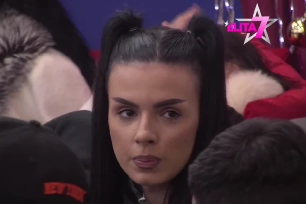 ANITA BRUTALNO PONIŽENA: Anđelo pred svima priznao da sa njom NEĆE VEZU!