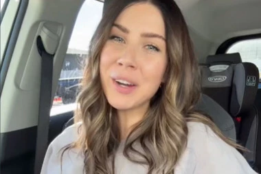 OVO SU TRI NAJGORE IDEJE ZA NOVOGODIŠNJE POKLONE ŽENAMA! Svi muškarci treba da čuju!