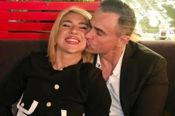 "ALO DETE, NEĆU DA RAĐAM VIŠE!" Jovana Jeremić podelila hit snimak, ćerka je moli da joj PODARI SESTRU! (VIDEO)