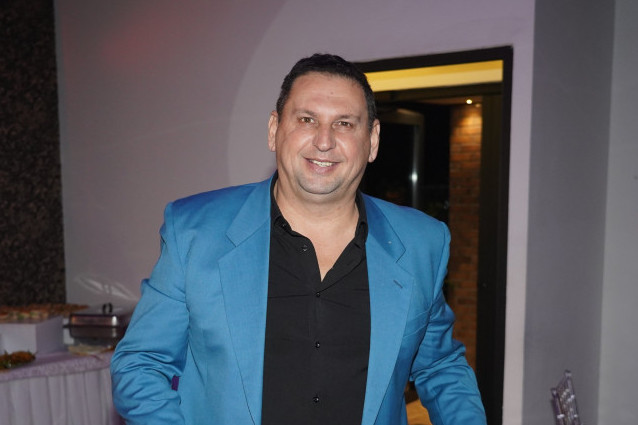 Taki uživa u hrani, 1. deo