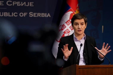 "NE PRETERUJEM NI MALO" ŠTA ĐILASOVA OPOZICIJA ŽELI DA URADI SA SRBIJOM? Premijerka Brnabić o međunarodnoj istrazi izbora u Srbiji