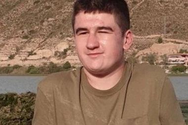 TINEJDŽER ALBANAC OSUĐEN NA DOŽIVOTNO LEČENJE: On je bio na čelu MEĐUNARODNE HAKERSKE BANDE