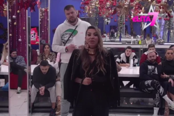 PLJUNI, PA POLIŽI: Zbog ovoga su Aneli i Janjuš največi FOLIRANTI u Eliti!