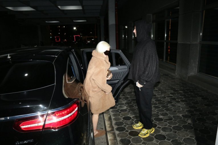 Jelena Karleuša na koncertu Milice Pavlović