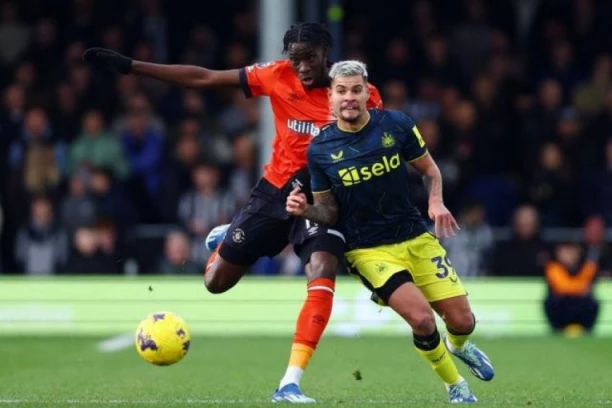 BIZARNA POVREDA CIMIKASA! "FENJERAŠI" DOMINIRAJU PREMIJER LIGOM: Favoriti "POČIŠĆENI"!