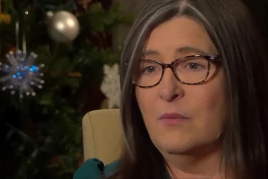 ZBOG JAKE MIGRENE JE ZAVRŠILA U BOLNICI: Kad je otvorila oči i progovorila, lekari su bili u šoku - nisu mogli da veruju šta ova žena priča! (VIDEO)