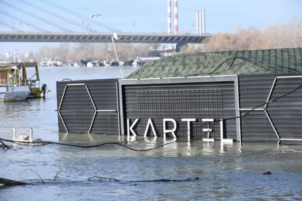 "POČEO JE DA SE PONAŠA KAO ČAMAC"! Zbog OVOGA je potonuo splav "Kartel"?!