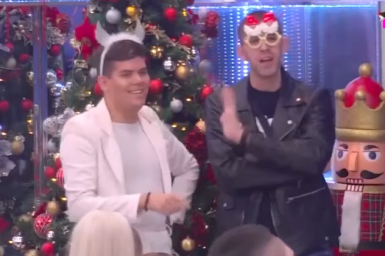 Boža Džons i Uroš Stanić novogidšnje fotkanje