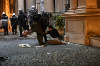 DANAS BLOKADA BRANKOVOG MOSTA! Đilas i njegove pristalice planiraju da nastave divljanje! OGLASIO SE NAČELNIK UPRAVE POLICIJE!