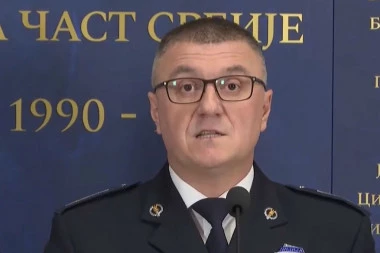 URNISALI POLICAJCE TRI SATA! Svega 2.400 nasilnika terorisalo i razbijalo Skupštinu! NASTAVLJAJU SE HAPŠENJA!