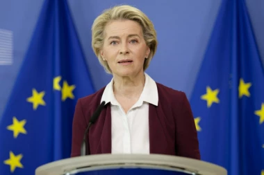 “NE, HVALA, MADAM GENOCID”! Irci opleli po Ursuli fon der Lajen, Evropa se trese od njihove poruke