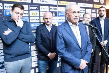 VUČELIĆ ISPROZIVAO ZVEZDU: Turistički su igrali u Evropi, donosili posao avio kompanijama!