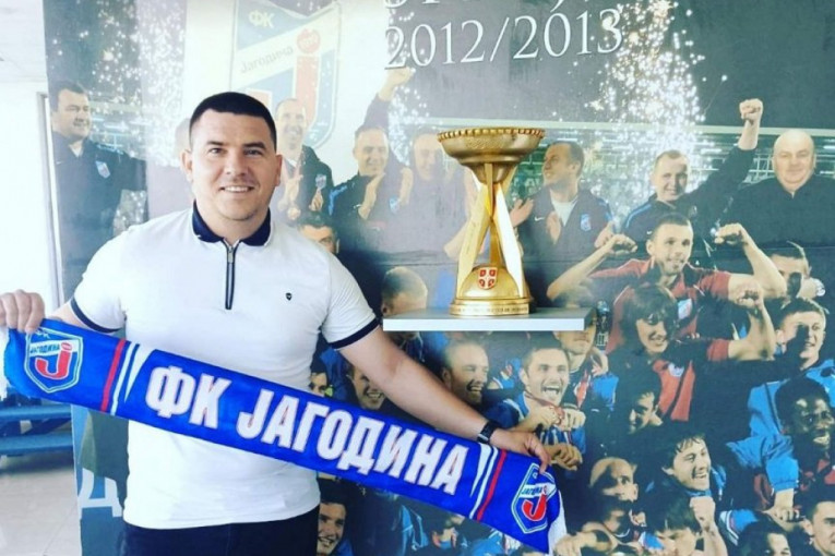PRED NJIM JE BLISTAVA KARIJERA: Mladi stručnjak koracima od sedam milja grabi ka vrhu - o njemu će se tek pripovedati! (FOTO GALERIJA)