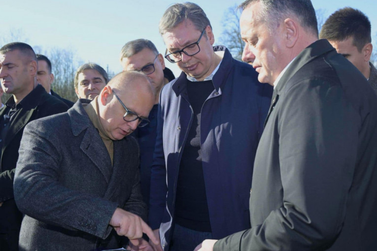 Goran Vesić sa predsednikom 