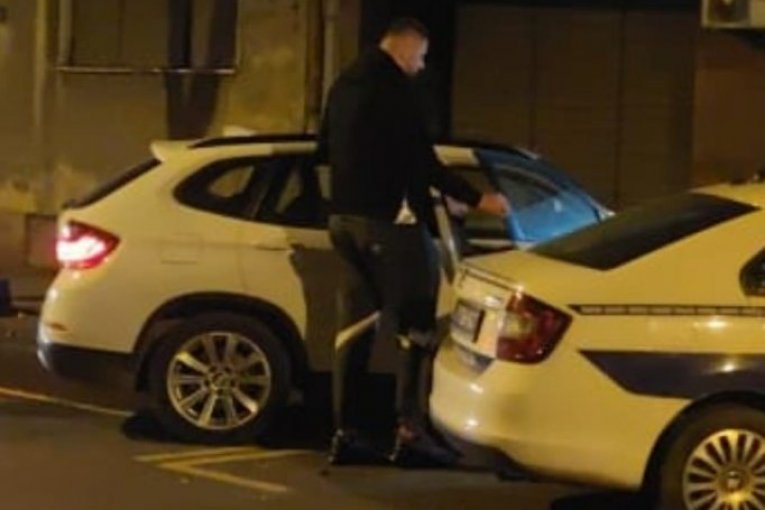 Janjuš ispred policijske stanice, IV deo