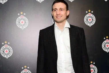 ALEKSA RAZGALIO NAVIJAČE PARTIZANA: Junak publike progovorio o POVRATKU na teren!