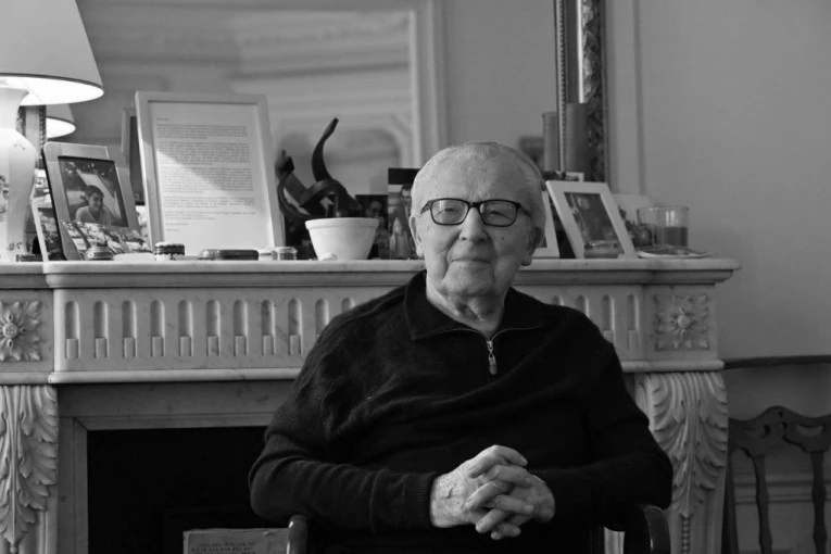 UMRO ŽAK DELOR! Preminuo iznenada u snu u svojoj kući