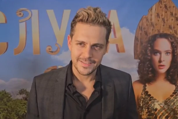 MILOŠ BIKOVIĆ PUCA OD PONOSA! Srećne vesti za našeg glumca!