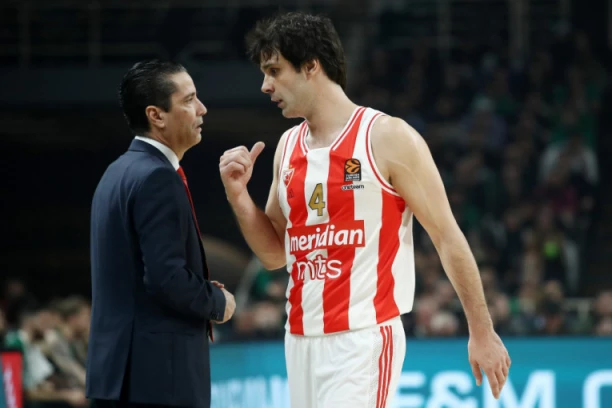 ZVEZDA MERIDIANBET BEZ ČETIRI IGRAČA NA BORAC! Problemi se samo NIŽU! Sferopulos poziva na OPREZ!