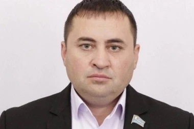 ŠOKANTNO: PUTINOV KONTROVERZNI SAVEZNIK PRONAĐEN MRTAV! Pao sa trećeg sprata kuće: Bio u centru skandala zbog korupcije, zarađivao milione!