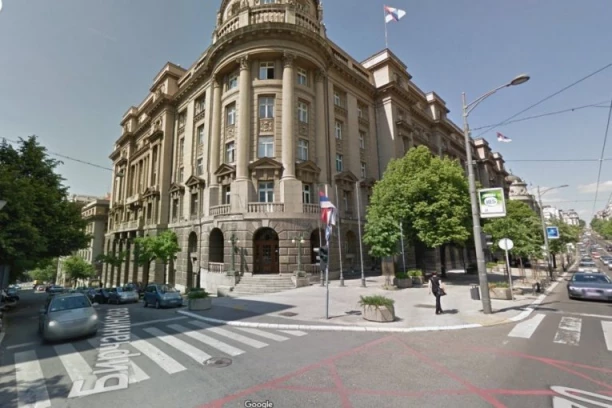 HULIGANI OPOZICIONOG REŽIMA BLOKIRALI BEOGRAD: Protest će trajati 24 sata u centru prestonice!